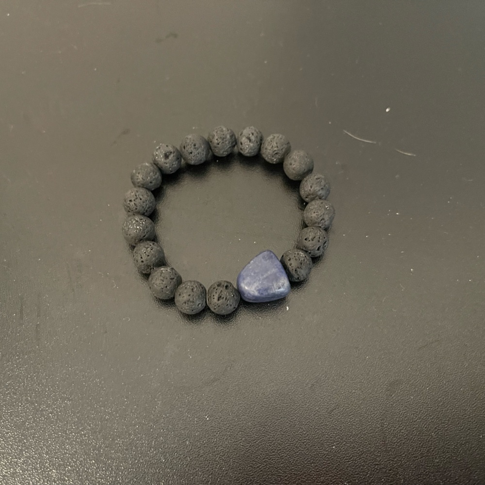 Black Stone with marble centerpiece bracelet!